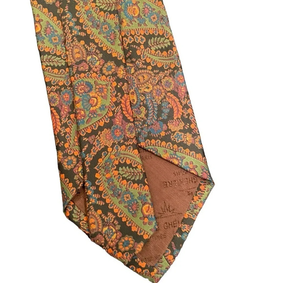 Andre" Ghekiere Cannes Paris Paisley men's tie - Picture 6 of 6